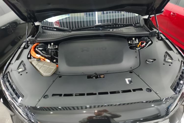 Used Nio ET7 2024 75 kWh Executive Signature Edition Engine Bay