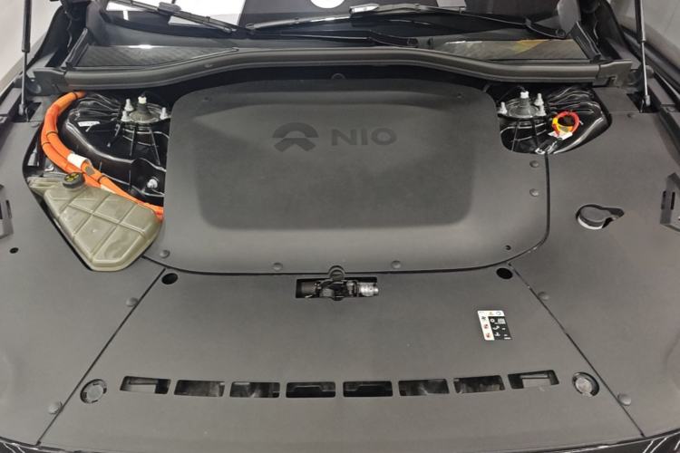 Used Nio ET7 2024 75 kWh Executive Signature Edition Engine Bay