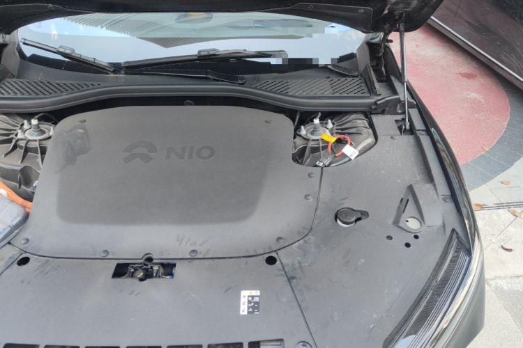 Used Nio ET7 2024 75 kWh Executive Signature Edition Engine Bay Left