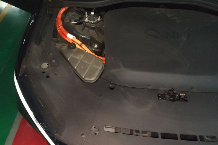 Used Nio ET7 2024 75 kWh Executive Signature Edition Engine Bay Right