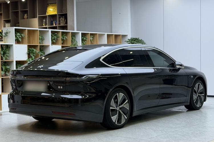 Used Nio ET7 2024 75 kWh Executive Edition Exterior 1