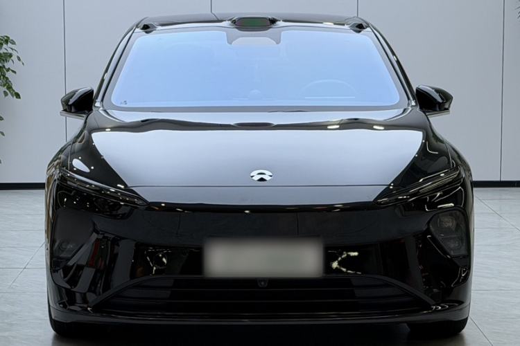 Used Nio ET7 2024 75 kWh Executive Edition Exterior 2