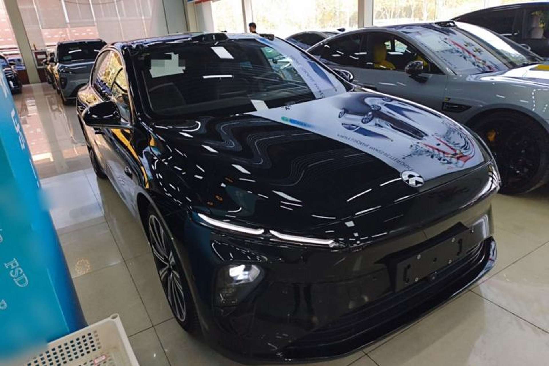 Used Nio ET7 2024 100kWh Executive Signature Edition Exterior 2