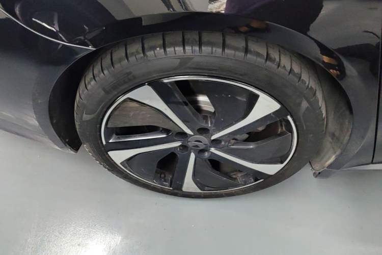 Used Nio ET7 2024 75 kWh Executive Signature Edition Exterior 5