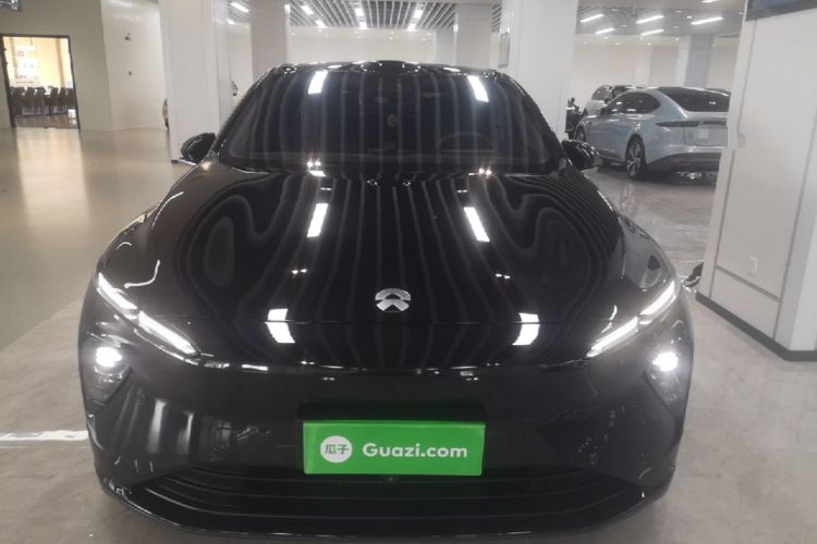 Used Nio ET7 2024 75 kWh Executive Signature Edition Front