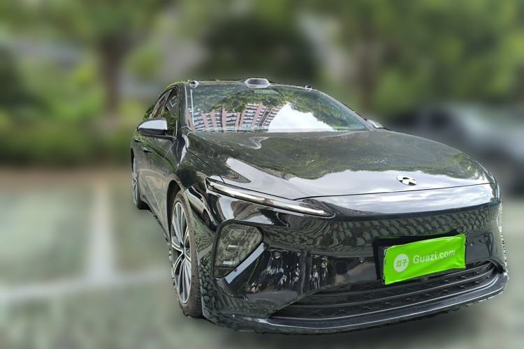 Used Nio ET7 2024 75 kWh Executive Signature Edition Front Right 45 Deg