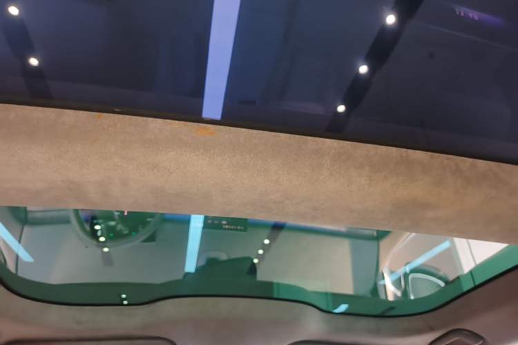 Used Nio ET7 2024 75 kWh Executive Signature Edition Headliner