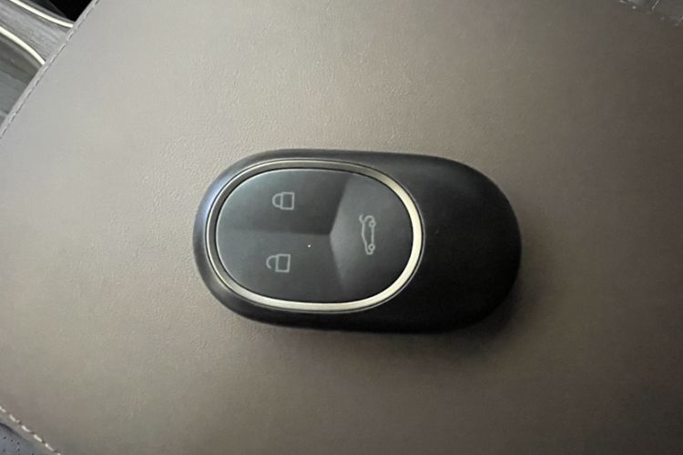Used Nio ET7 2024 100kWh Executive Signature Edition Interior 4