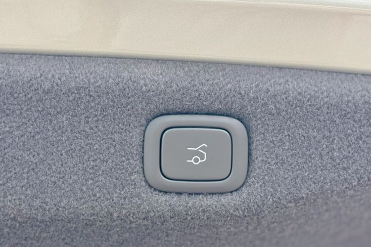Used Nio ET7 2024 75 kWh Executive Signature Edition Interior 7