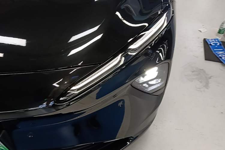 Used Nio ET7 2024 75 kWh Executive Edition Left Front Headlight