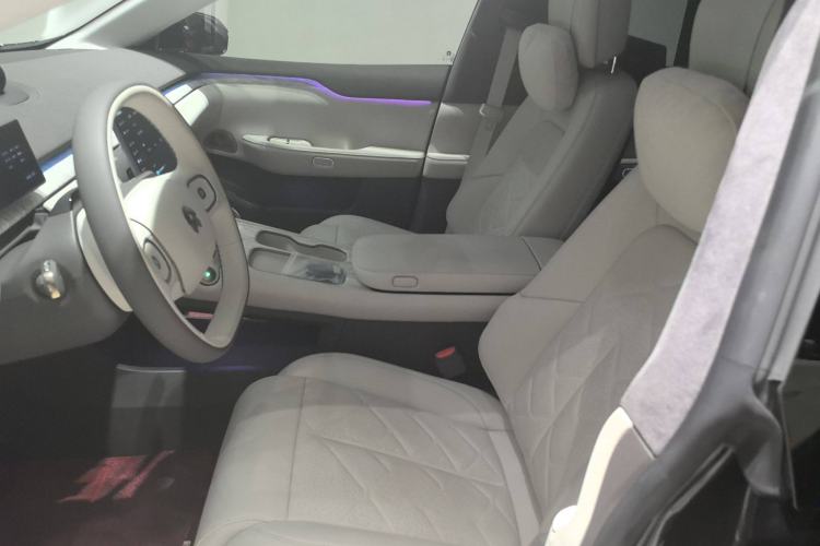 Used Nio ET7 2024 100kWh Executive Signature Edition Left Front Seat