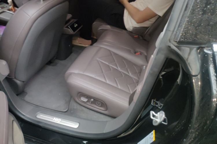Used Nio ET7 2024 75 kWh Executive Edition Left Rear Seat