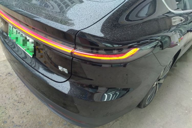 Used Nio ET7 2024 75 kWh Executive Signature Edition Right Rear Taillight