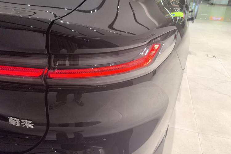 Used Nio ET7 2024 100kWh Executive Signature Edition Right Rear Taillight