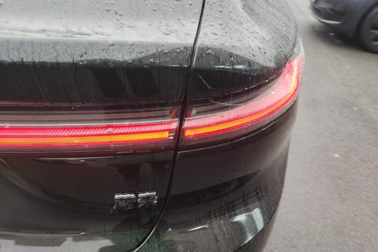 Used Nio ET7 2024 100kWh Executive Edition Right Rear Taillight