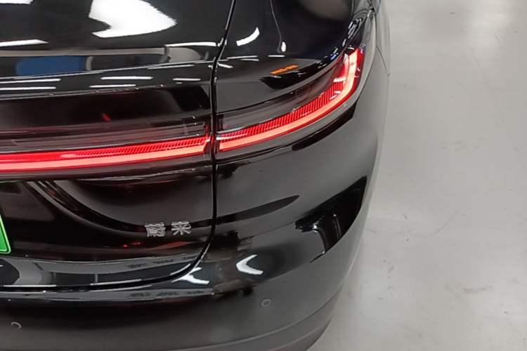 Used Nio ET7 2024 75 kWh Executive Edition Right Rear Taillight