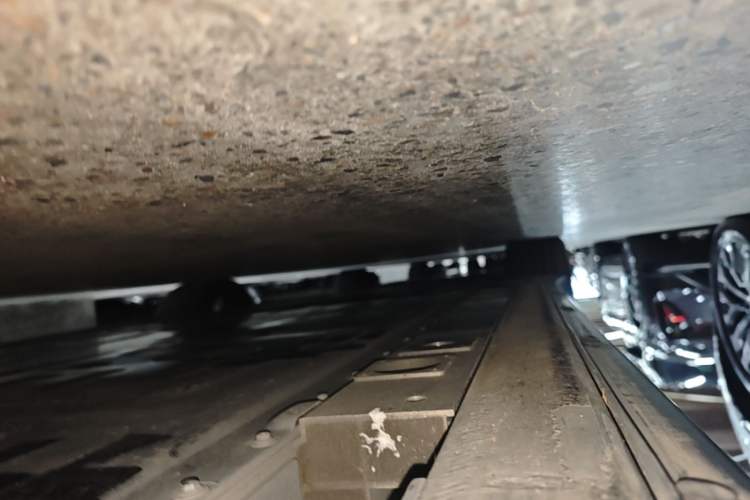 Used Nio ET7 2024 75 kWh Executive Signature Edition Right Side Sill