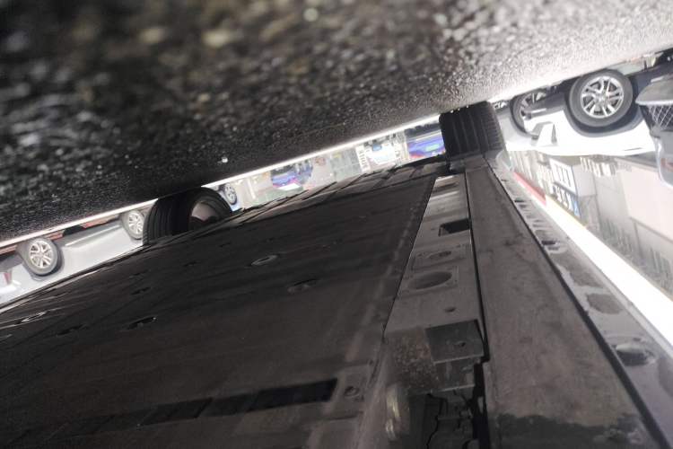 Used Nio ET7 2024 100kWh Executive Edition Right Side Sill