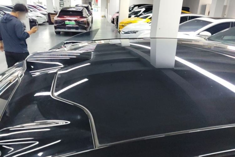 Used Nio ET7 2024 75 kWh Executive Signature Edition Roof