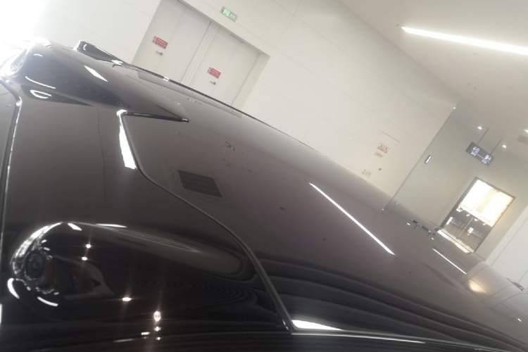 Used Nio ET7 2024 75 kWh Executive Signature Edition Roof