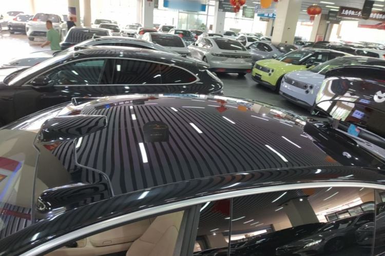 Used Nio ET7 2024 75 kWh Executive Signature Edition Roof