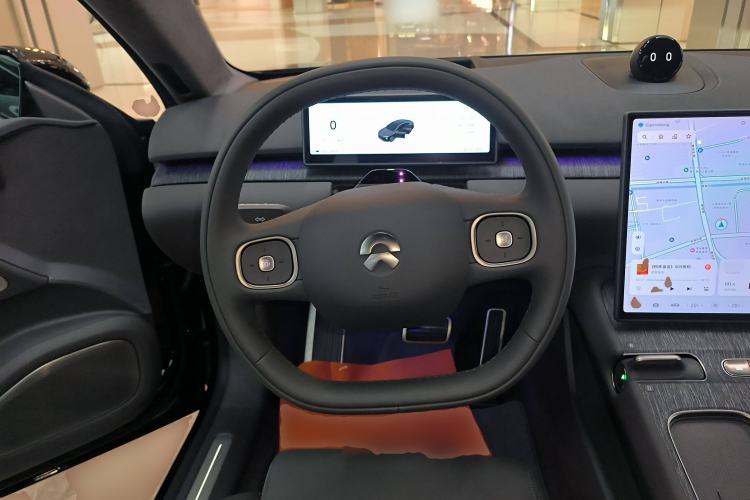 Used Nio ET7 2024 75 kWh Executive Edition Steering Wheel