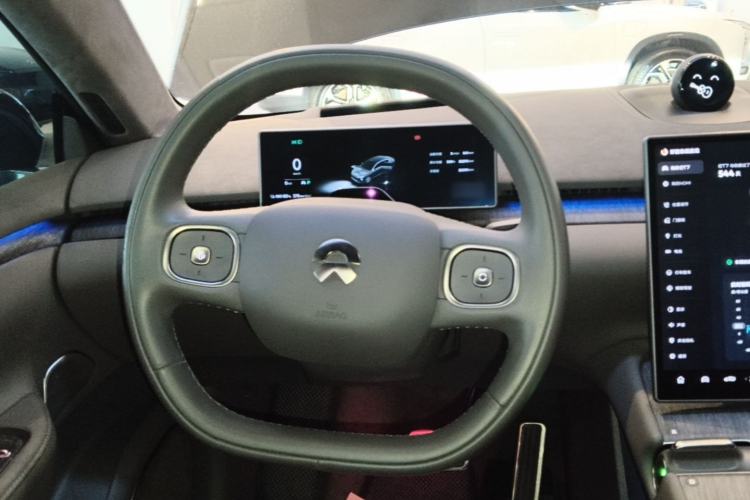 Used Nio ET7 2024 100kWh Executive Signature Edition Steering Wheel