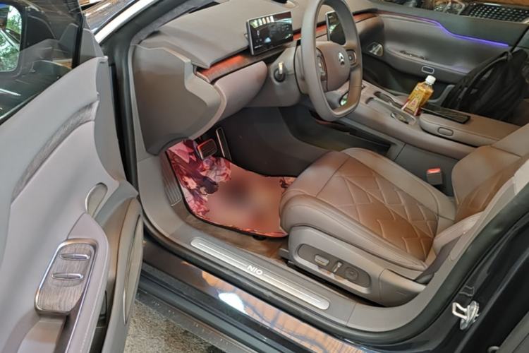 Used Nio ET7 2024 75 kWh Executive Edition Driver Seat