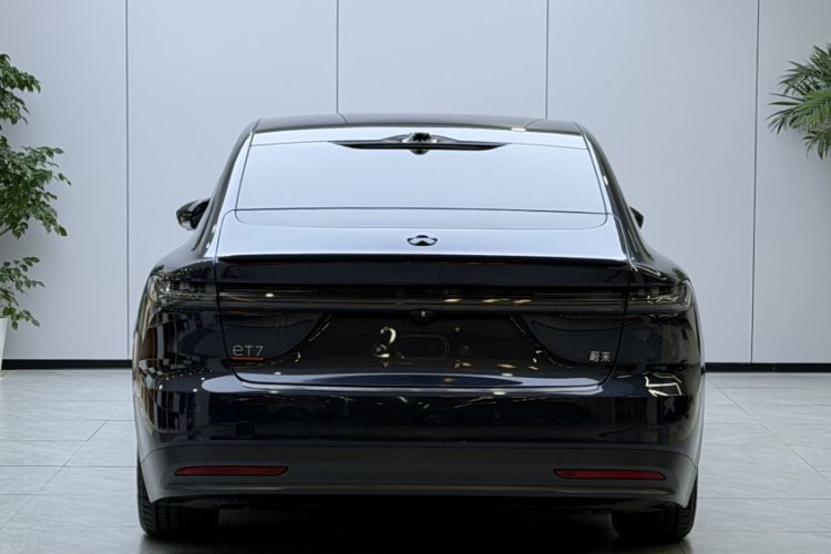 Used Nio ET7 2024 75 kWh Executive Edition Exterior 2