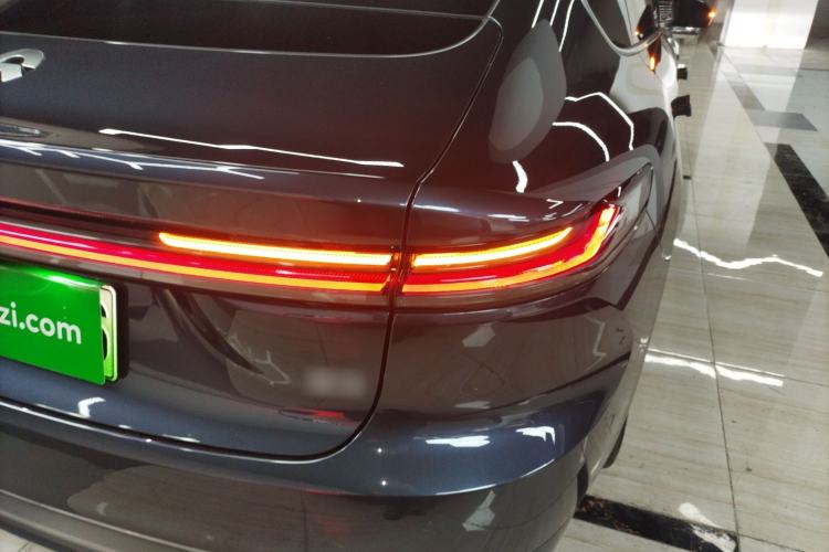 Used Nio ET7 2024 75 kWh Executive Signature Edition Exterior 3