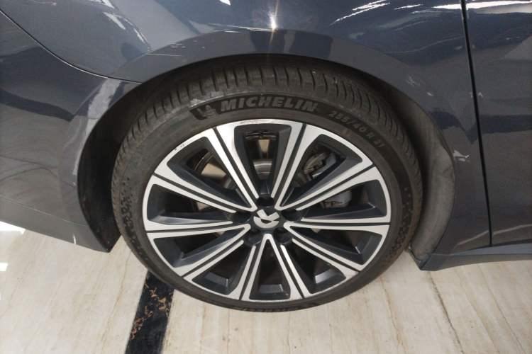 Used Nio ET7 2024 75 kWh Executive Signature Edition Exterior 5