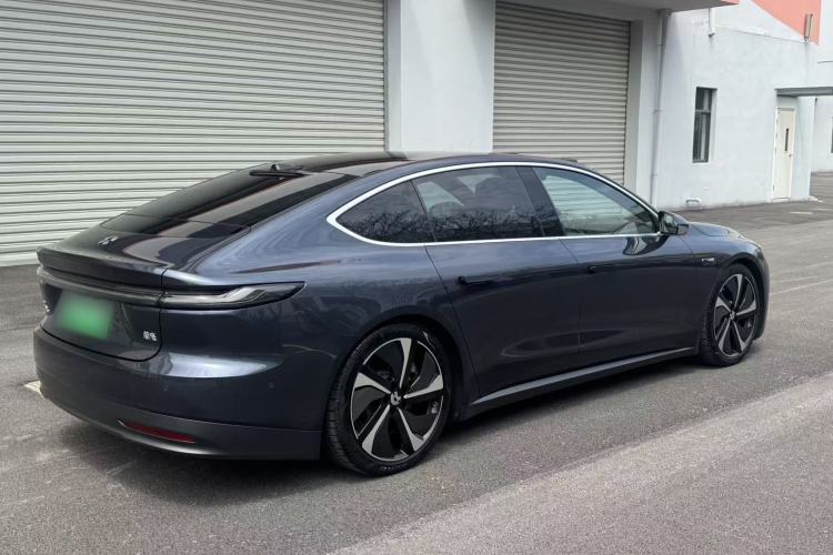Used Nio ET7 2024 75 kWh Executive Signature Edition Exterior 8