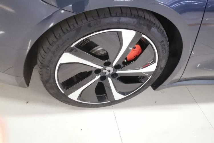 Used Nio ET7 2024 75 kWh Executive Edition Exterior 8