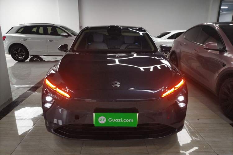 Used Nio ET7 2024 75 kWh Executive Signature Edition Front