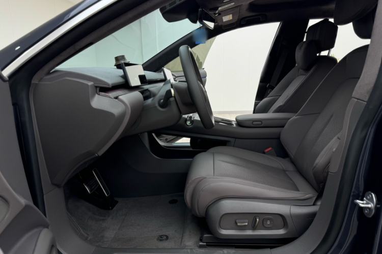 Used Nio ET7 2024 75 kWh Executive Edition Interior 7