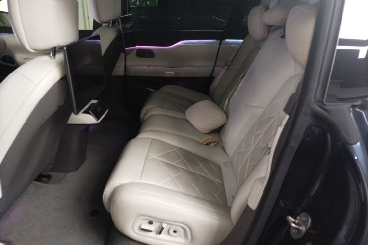 Used Nio ET7 2024 75 kWh Executive Signature Edition Left Rear Seat