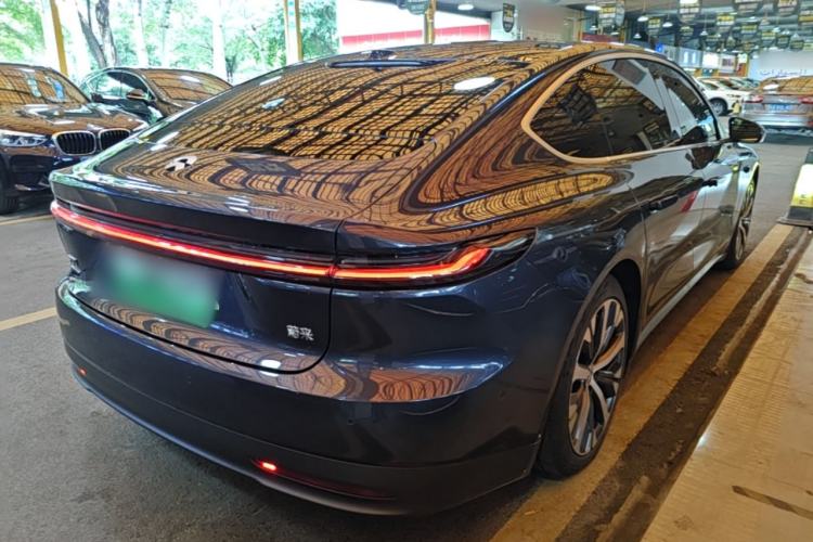 Used Nio ET7 2024 75 kWh Executive Edition Rear Right 45 Deg