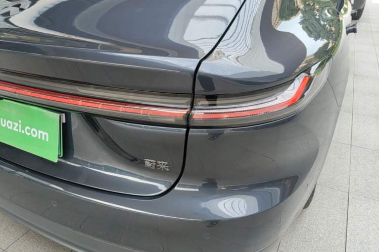 Used Nio ET7 2024 75 kWh Executive Signature Edition Right Rear Taillight
