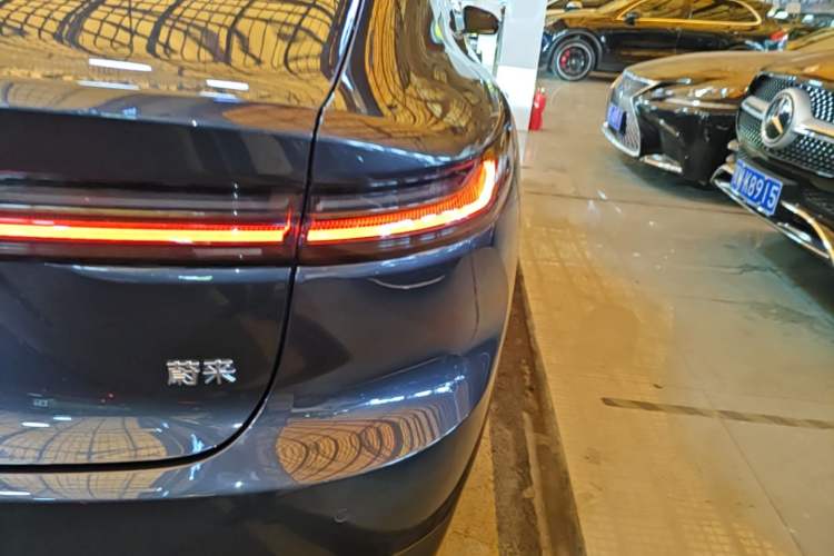 Used Nio ET7 2024 75 kWh Executive Edition Right Rear Taillight