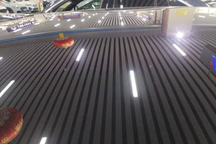 Used Nio ET7 2024 75 kWh Executive Signature Edition Roof