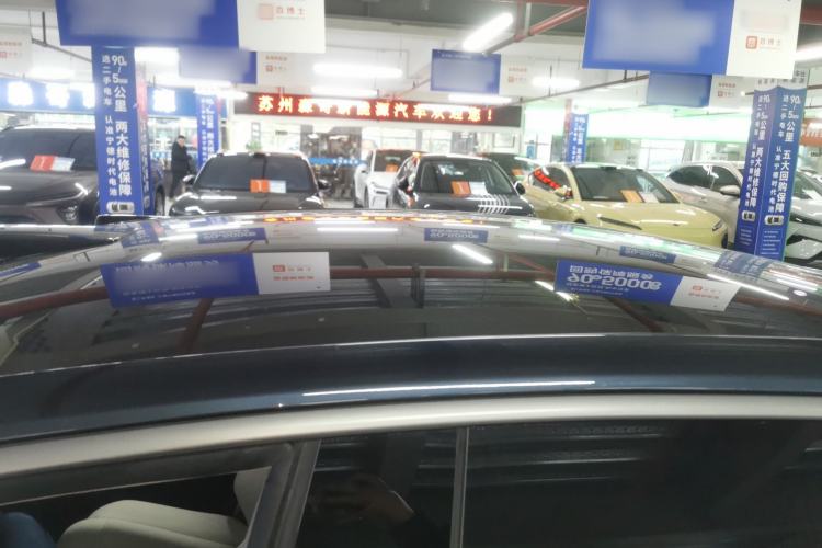 Used Nio ET7 2024 75 kWh Executive Edition Roof