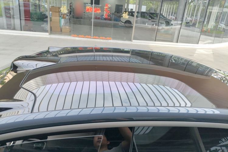 Used Nio ET7 2024 75 kWh Executive Signature Edition Roof