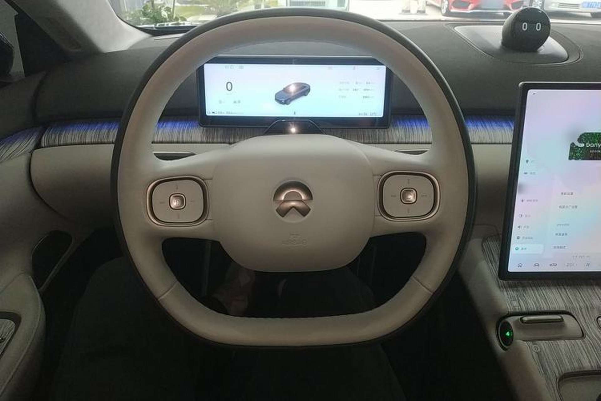 Used Nio ET7 2024 75 kWh Executive Signature Edition Steering Wheel