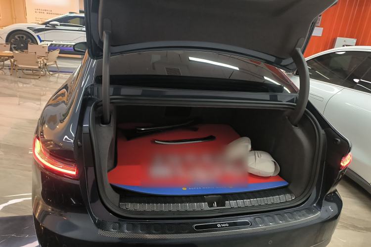 Used Nio ET7 2024 75 kWh Executive Edition Trunk