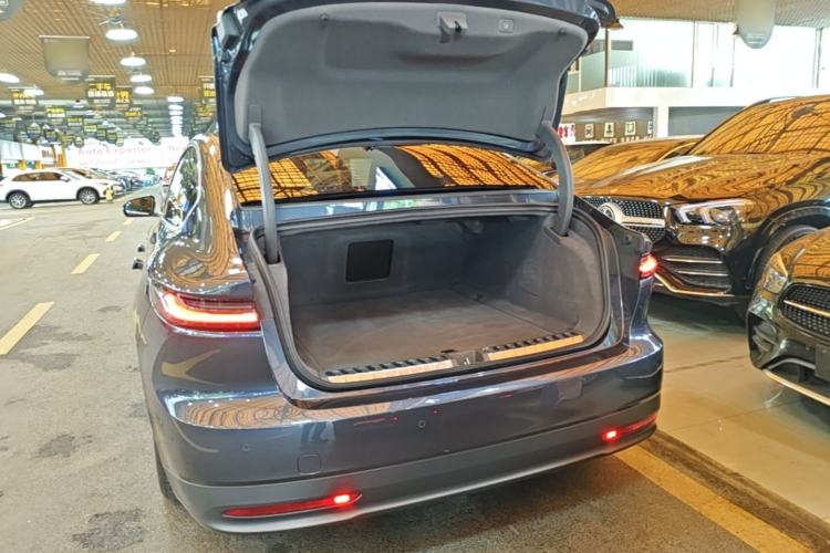 Used Nio ET7 2024 75 kWh Executive Edition Trunk