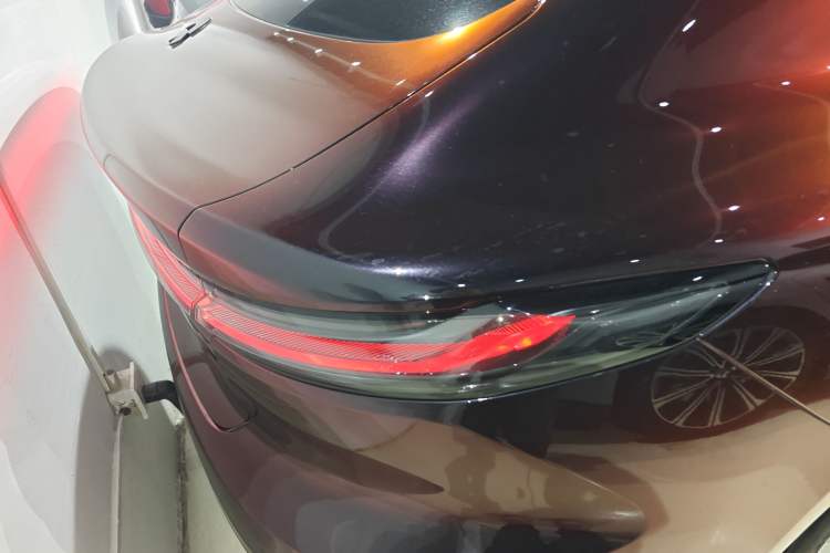 Used Nio ET7 2024 75 kWh Executive Edition Exterior 3