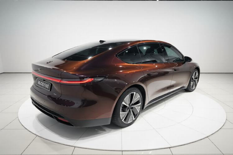 Used Nio ET7 2024 75 kWh Executive Edition Rear Right 45 Deg