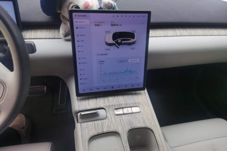 Used Nio ET7 2024 100kWh Executive Edition Audio And AC Panel