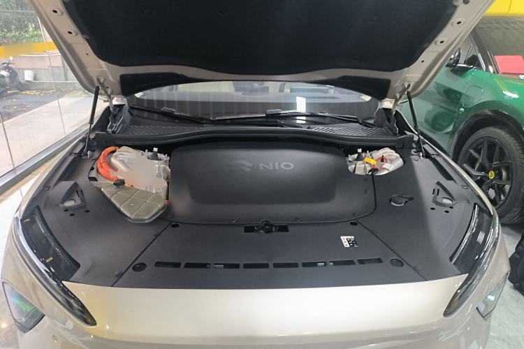 Used Nio ET7 2024 75 kWh Executive Edition Engine Bay