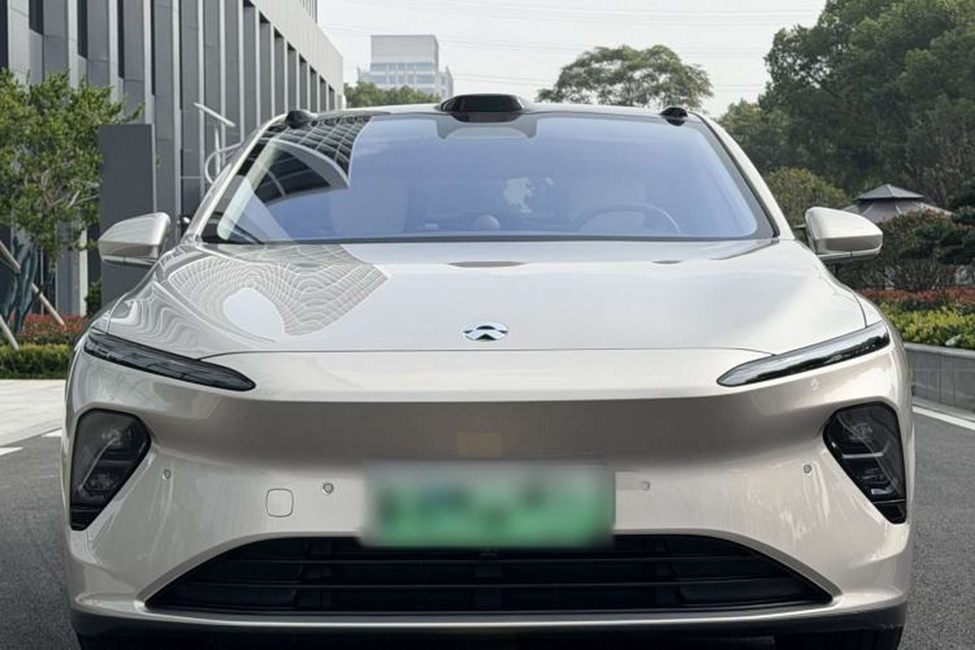 Used Nio ET7 2024 75 kWh Executive Edition Exterior 1